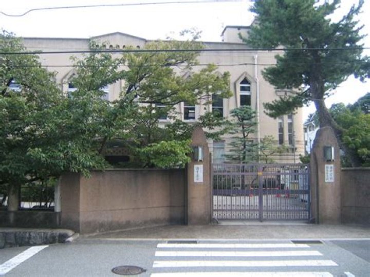 灘高校の偏差値はどれくらい？「目標設定」に効く見方を解説